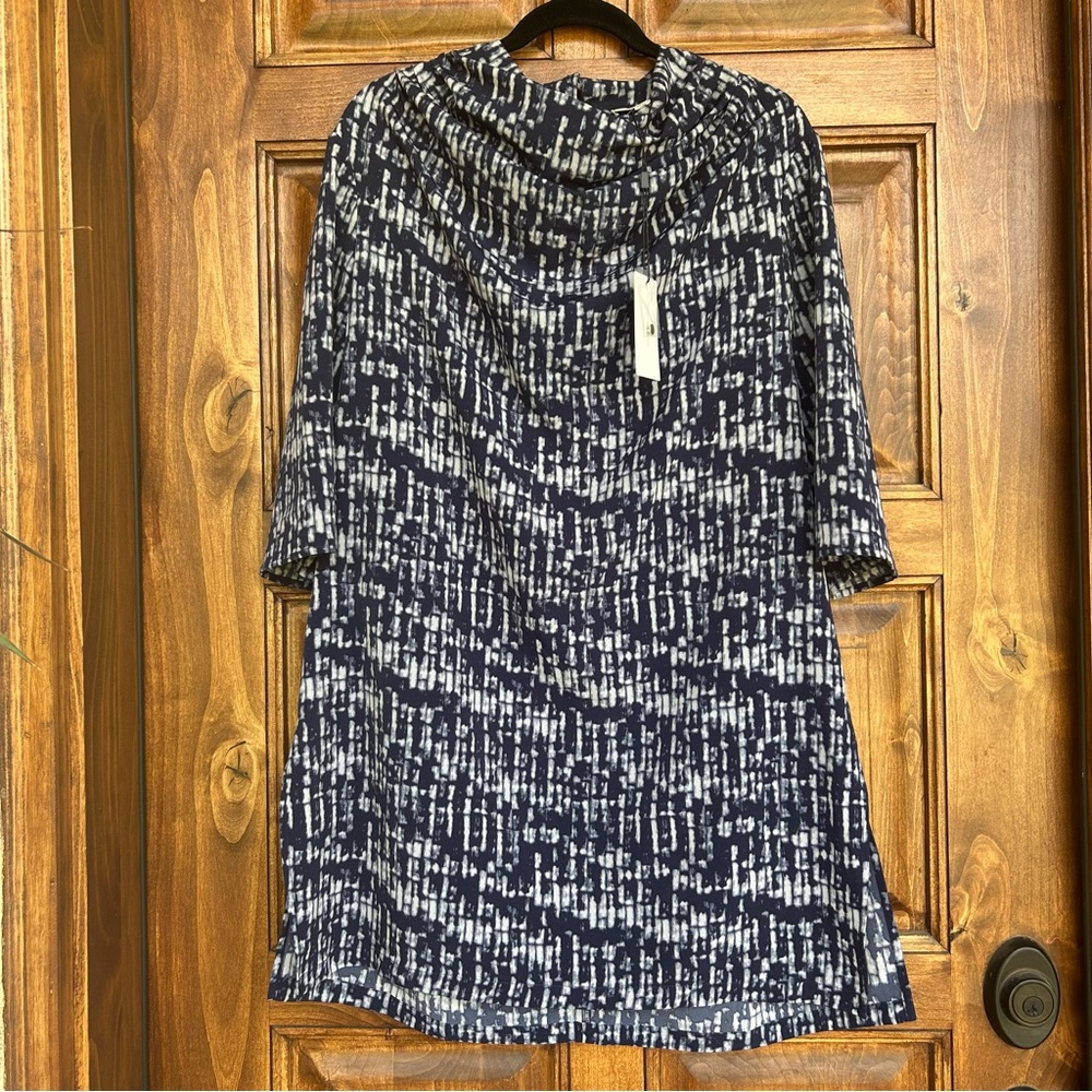Halston Heritage Blue and White 3/4 Sleeve Boxy Tunic
